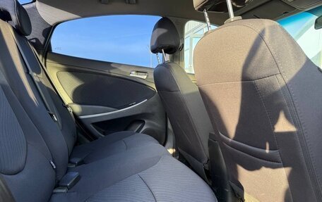 Hyundai Solaris II рестайлинг, 2015 год, 1 050 000 рублей, 4 фотография