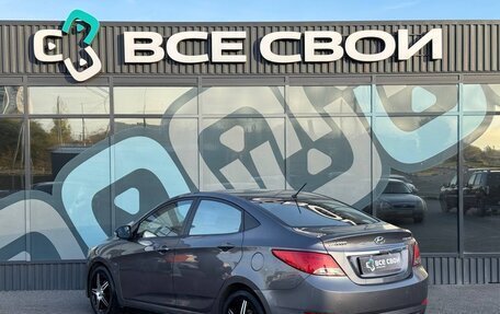 Hyundai Solaris II рестайлинг, 2015 год, 1 050 000 рублей, 3 фотография