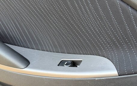 Hyundai Solaris II рестайлинг, 2015 год, 1 050 000 рублей, 18 фотография