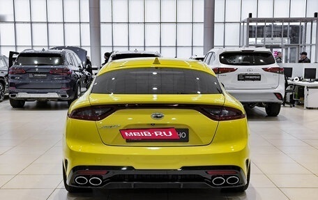 KIA Stinger I, 2018 год, 2 499 000 рублей, 7 фотография