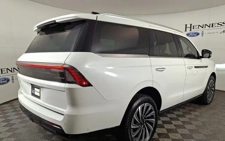 Lincoln Navigator, 2025 год, 14 910 000 рублей, 3 фотография