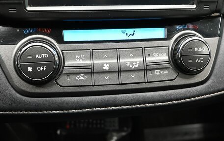 Toyota RAV4, 2014 год, 2 000 000 рублей, 16 фотография