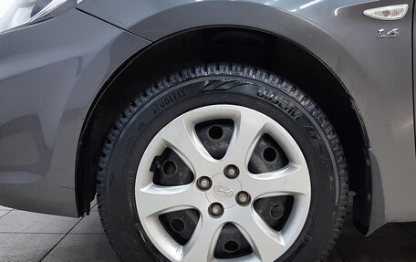 Hyundai Solaris II рестайлинг, 2011 год, 630 000 рублей, 13 фотография