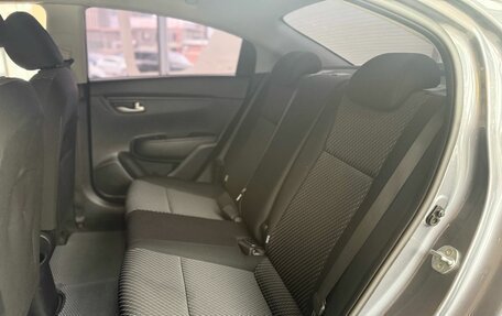 KIA Rio IV, 2019 год, 1 649 900 рублей, 8 фотография