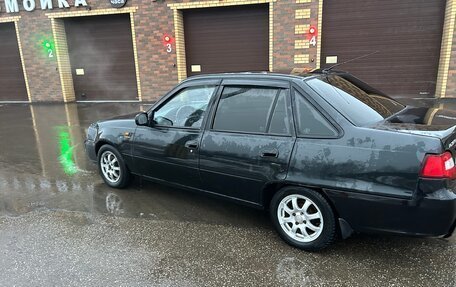 Daewoo Nexia I рестайлинг, 2010 год, 110 000 рублей, 4 фотография