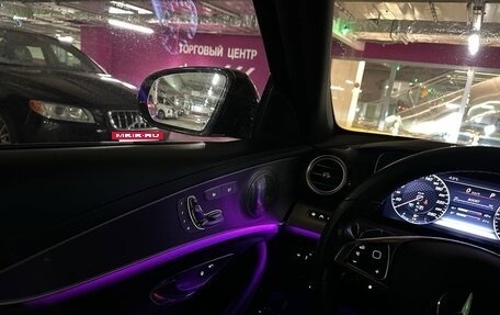 Mercedes-Benz E-Класс, 2016 год, 3 000 000 рублей, 13 фотография