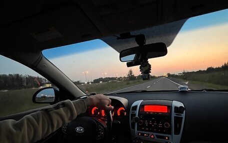 KIA cee'd I рестайлинг, 2008 год, 700 000 рублей, 17 фотография