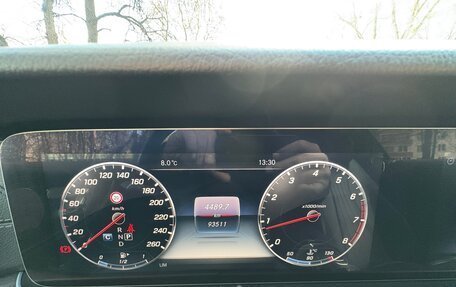 Mercedes-Benz E-Класс, 2018 год, 2 900 000 рублей, 9 фотография