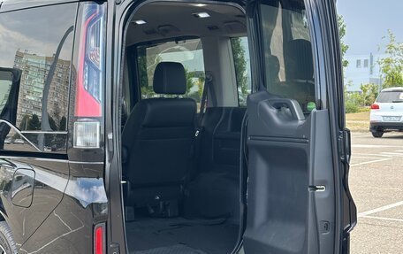 Honda Stepwgn IV, 2017 год, 1 850 000 рублей, 18 фотография