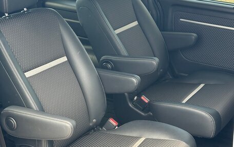 Honda Stepwgn IV, 2017 год, 1 850 000 рублей, 11 фотография