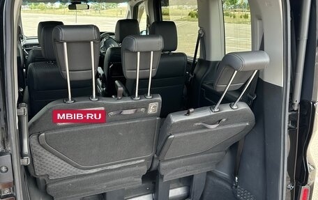 Honda Stepwgn IV, 2017 год, 1 850 000 рублей, 21 фотография