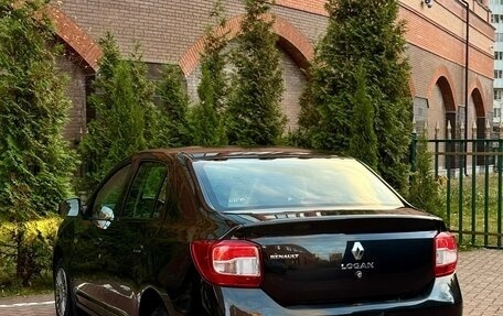 Renault Logan II, 2016 год, 820 000 рублей, 10 фотография