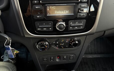 Renault Logan II, 2016 год, 820 000 рублей, 17 фотография