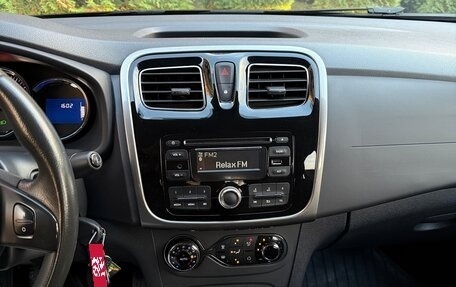 Renault Logan II, 2016 год, 820 000 рублей, 19 фотография