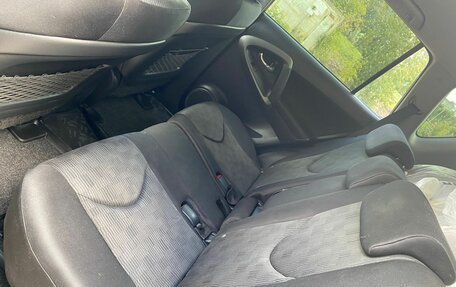 Toyota RAV4, 2011 год, 1 430 000 рублей, 16 фотография