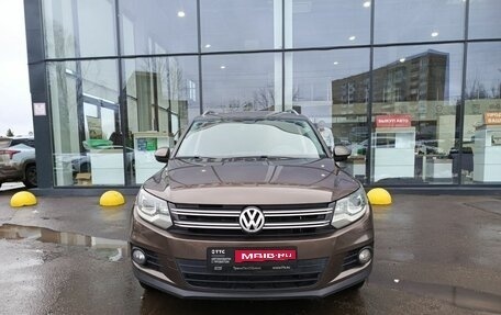 Volkswagen Tiguan I, 2015 год, 1 612 000 рублей, 2 фотография