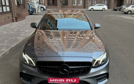 Mercedes-Benz E-Класс, 2019 год, 4 199 000 рублей, 1 фотография