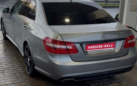 Mercedes-Benz E-Класс, 2009 год, 790 000 рублей, 1 фотография