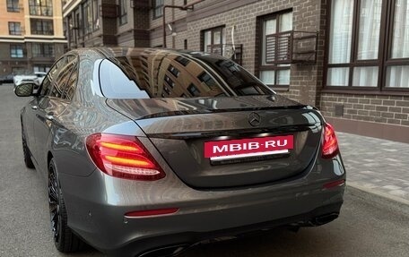 Mercedes-Benz E-Класс, 2019 год, 4 199 000 рублей, 8 фотография