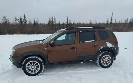 Renault Duster I рестайлинг, 2012 год, 1 000 000 рублей, 3 фотография