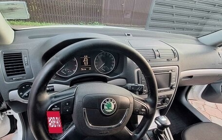 Skoda Octavia, 2012 год, 750 000 рублей, 12 фотография