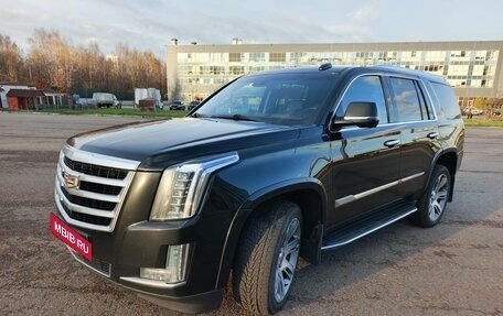 Cadillac Escalade IV, 2015 год, 3 700 000 рублей, 2 фотография