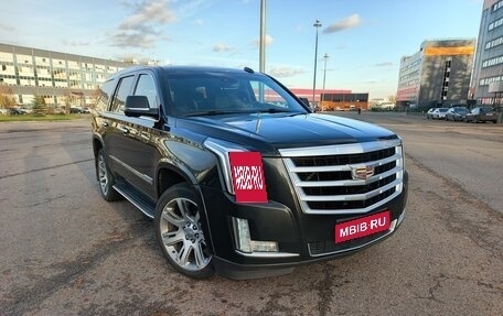 Cadillac Escalade IV, 2015 год, 3 700 000 рублей, 1 фотография