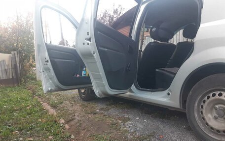 Renault Logan I, 2006 год, 270 000 рублей, 3 фотография