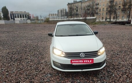 Volkswagen Polo VI (EU Market), 2019 год, 710 000 рублей, 2 фотография