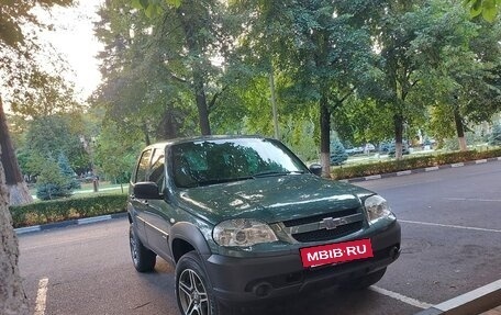 Chevrolet Niva I рестайлинг, 2019 год, 900 000 рублей, 4 фотография