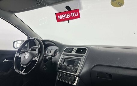 Volkswagen Polo VI (EU Market), 2016 год, 950 000 рублей, 13 фотография