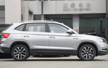 Skoda Kamiq I, 2025 год, 2 400 000 рублей, 8 фотография