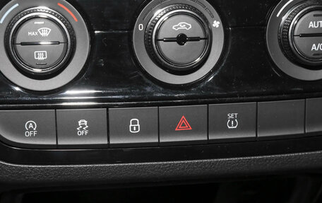 Skoda Kamiq I, 2025 год, 2 400 000 рублей, 21 фотография