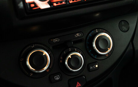 Nissan Note II рестайлинг, 2007 год, 549 585 рублей, 15 фотография