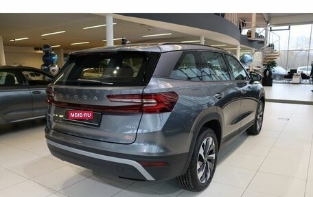 Skoda Kodiaq, 2025 год, 5 690 000 рублей, 5 фотография