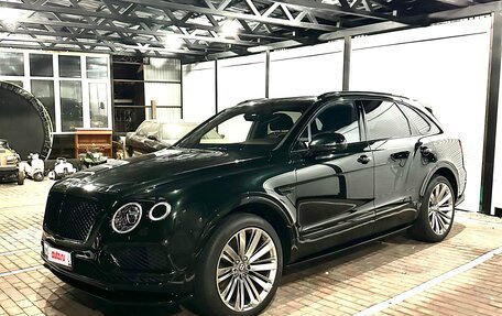 Bentley Bentayga I, 2019 год, 17 000 000 рублей, 3 фотография