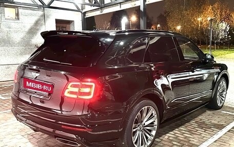 Bentley Bentayga I, 2019 год, 17 000 000 рублей, 7 фотография