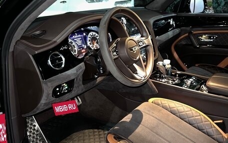 Bentley Bentayga I, 2019 год, 17 000 000 рублей, 10 фотография