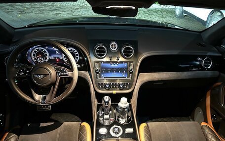 Bentley Bentayga I, 2019 год, 17 000 000 рублей, 19 фотография