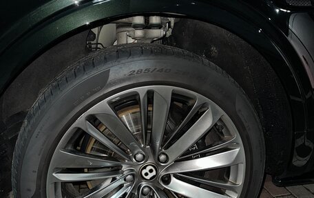 Bentley Bentayga I, 2019 год, 17 000 000 рублей, 27 фотография