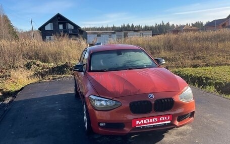 BMW 1 серия, 2012 год, 1 300 000 рублей, 3 фотография