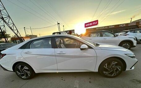 Hyundai Elantra, 2024 год, 2 350 000 рублей, 5 фотография