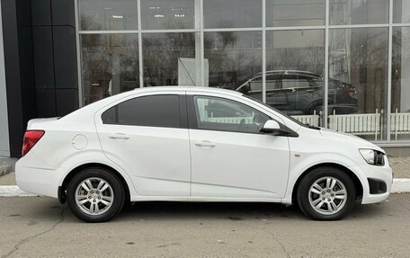 Chevrolet Aveo III, 2012 год, 800 000 рублей, 6 фотография