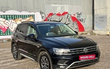 Volkswagen Tiguan II, 2020 год, 3 265 000 рублей, 2 фотография