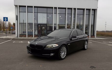 BMW 5 серия, 2010 год, 1 500 000 рублей, 3 фотография