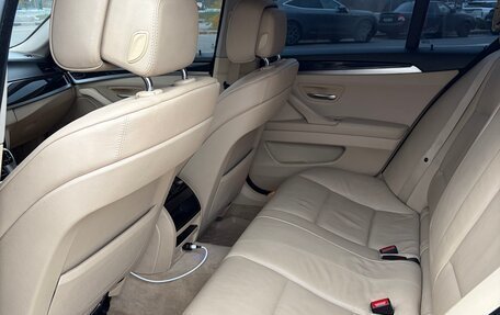 BMW 5 серия, 2010 год, 1 500 000 рублей, 11 фотография