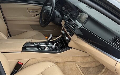 BMW 5 серия, 2010 год, 1 500 000 рублей, 20 фотография