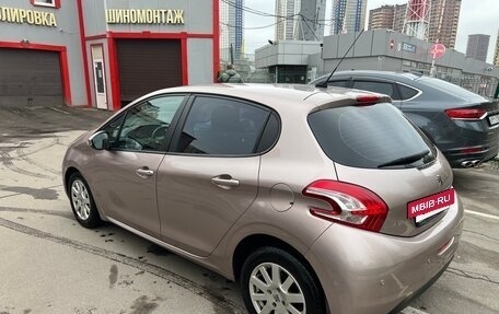 Peugeot 208 II, 2014 год, 750 000 рублей, 7 фотография