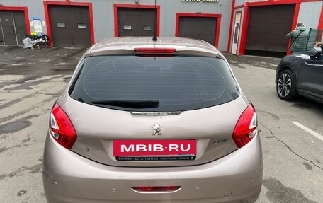 Peugeot 208 II, 2014 год, 750 000 рублей, 8 фотография