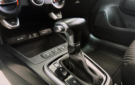 KIA Rio IV, 2018 год, 1 290 000 рублей, 31 фотография